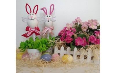 Aυγά - Λαγουδάκια μέσα σε γλαστράκια