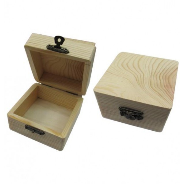 Ξύλινο Κουτάκι Τετράγωνο 8x8x5cm (ΜxΠxΥ)