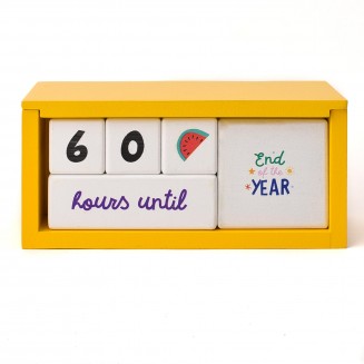 Cheerful Ημερολόγιο Γραφείου με κύβους