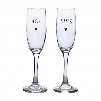 Amore Champagne Flutes Set of 2 Mr & Mrs